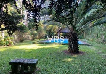 Casa com 5 dormitórios à venda, 345 m² por r$ 1.850.000,00 - araras - teresópolis/rj