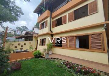 Casa com 5 dormitórios à venda, 180 m² por r$ 1.300.000,00 - jardim cascata - teresópolis/rj