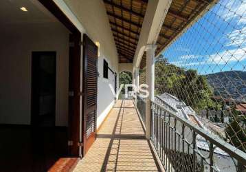 Casa com 3 dormitórios, 207 m² - venda por r$ 949.000,00 ou aluguel por r$ 4.944,04/mês - barra do imbuí - teresópolis/rj