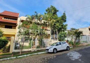 Casa composta de quatro dormitorios uma suite com sacada,lavabo banheiro auxiliar e social,cozinha sala de estar e jantar,vaga coberta para quatro carros salao de festas  esistema de segurança.