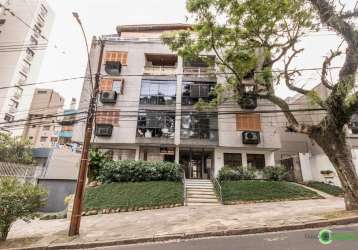 Ótimo apartamento de frente a fundos nos altos do bairro higienópolis,  em um dos bairros mais desejados de porto alegre,  andar alto com vista, 3 quartos, 1 suíte com banheira de hidromassagem, livin