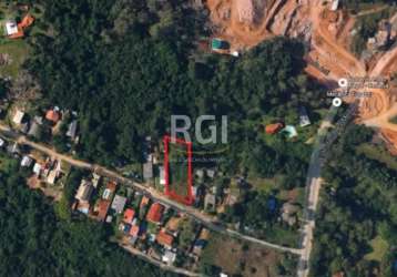 Terreno / lote, com área total de 1.840,00 m² sendo 40,00m de frente e fundos e 40,00m de profundidade de um lado e 46,00m do outro. localizado a 200 metros o condomínio alphaville porto alegre. aceit