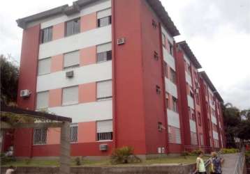 Vende belo apartamento, com sala, cozinha, 1 dormitório, 1 banheiro social. condomínio possui estacionamento com vaga rotativa, salão de festas, playground. agende sua visita e venha conferir com a eq