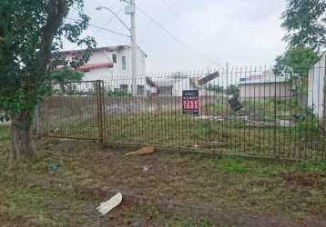 Excelente terreno plano , com área total de 300m2 , medindo 10 x 30, em rua tranquila em bairro com ampla expansão de desenvolvimento tanto na área comercial quanto a residencial, ideal para construçã