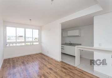 Apartamentos com 3 dormitórios, sendo 1 suíte no dormitório do casal, sala de estar/jantar, banheiro social e cozinha americana com churrasqueira.&lt;br&gt;com móveis sob medida na cozinha e banheiros