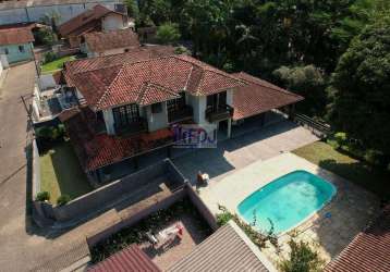 Casa à venda em ponta aguda