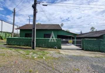 Casa residencial com 3 quartos  para alugar, 79.68 m2 por r$1700.00  - floresta - joinville/sc