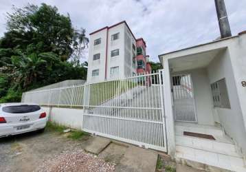 Apartamento com 2 quartos  para alugar, 52.00 m2 por r$1400.00  - bom retiro - joinville/sc