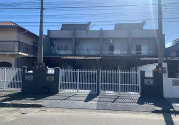 Ótimo sobrado geminado com 2 quartos à venda no bairro jardim paraíso em joinville-sc por r$ 255.000,00.