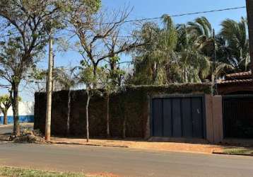 Casa com 3 dormitórios à venda por r$ 2.000.000,00 - centro - colina/sp