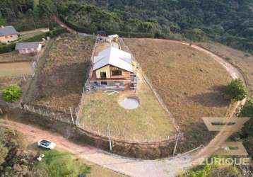 Casa com 3 dormitórios à venda, 321 m² por r$ 1.700.000,00 - descansópolis - campos do jordão/sp