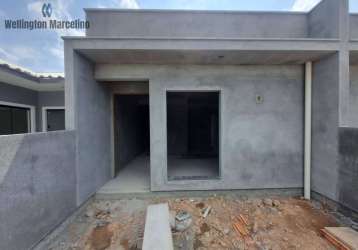 Linda casa geminada em construção na guarda do tabuleiro