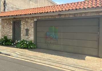 Casa com 4 quartos para alugar na rua itália, 550, vila prado, são carlos, 305 m2 por r$ 6.000