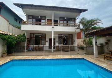 Casa com 4 dormitórios à venda, 302 m² por r$ 1.490.000,00 - granja viana - cotia/sp