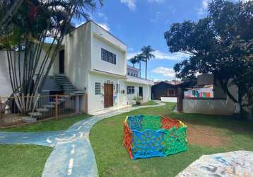 Casa com 4 dormitórios à venda, 240 m² por r$ 1.150.000,00 - granja viana - cotia/sp