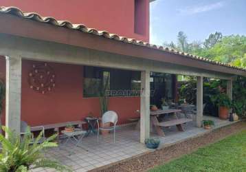 Casa com 3 dormitórios à venda, 330 m² por r$ 1.800.000,00 - granja viana - cotia/sp