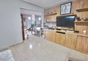 Apartamento á venda no bairro floresta