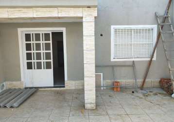 Casa com 2 dormitórios para alugar, 65 m² por r$ 2.500,02/mês - vila guilhermina - praia grande/sp