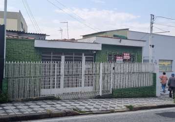 Casa comercial a venda no centro