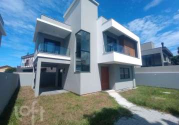 Casa com 3 quartos à venda na avenida tucumã, 30, campeche, florianópolis, 142 m2 por r$ 1.500.000