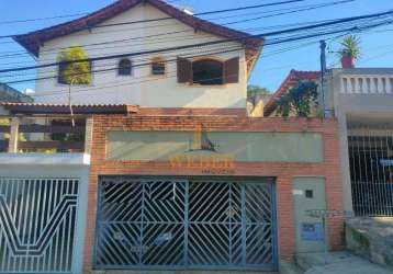 Sobrado 215m² 3 dormitórios, sendo 2  suítes, 4 vagas - jd. celeste por 600.000