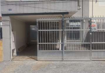 Agradável sobrado  para locação com 2 quartos, 184m²