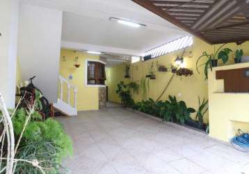 Atraente casa tipo  para venda com 3 quartos, 125m²