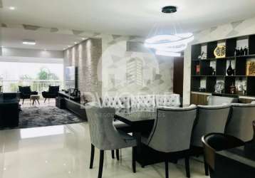 Lindíssimo apartamento - 158m² com duas suítes, 3 vagas e condomínio rico em lazer!