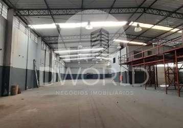 Galpão industrial no centro de diadema-sp: 6 salas, 4 banheiros, 5 vagas e 3.200m² de área - venda ou locação!