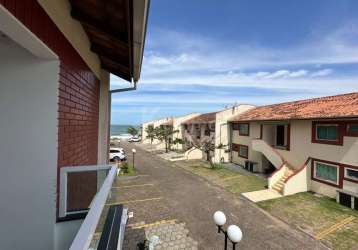 Casa em condomínio a venda em barra velha.