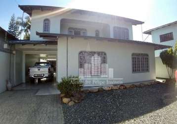 Casa com 3 quartos à venda na rua joão da costa júnior, 120, boehmerwald, joinville por r$ 1.200.000