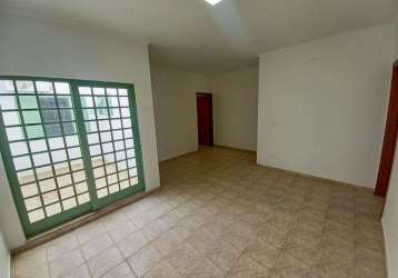 Casa com 2 dormitórios para alugar, 100 m² por r$ 1.958,00/mês - jardim paulista - americana/sp