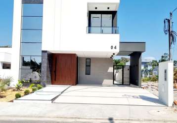 Casa duplex com 4 suítes,  alto padrão  aaa