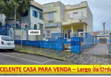 Casa com 6 dormitórios à venda, 311 m² por r$ 1.485.270,00 - centro - curitiba/pr