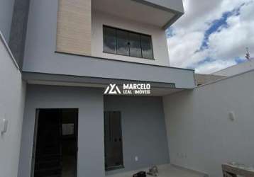 Vendo casa tipo duplex com excelente acabamento de 3/4 sendo 01 suíte e apenas r