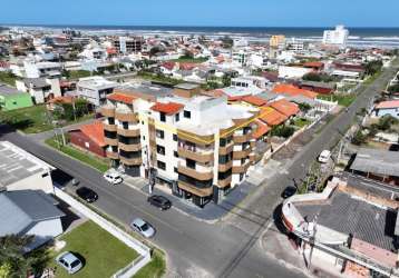 Apartamento cobertura com suíte no centro de balneário gaivota