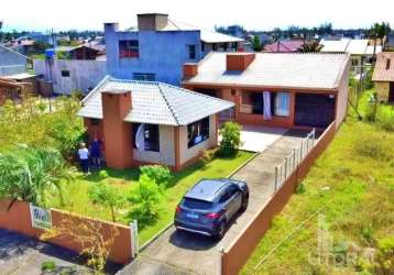 Encantadora casa de 2 quartos à venda no bairro santa fé, balneário gaivota sc