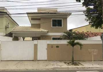 Casa com 3 dormitórios à venda, 131 m² por r$ 650.000,00 - itaipu - niterói/rj