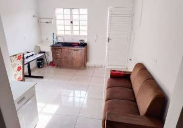 Kitnet / stúdio para alugar na rua mitsuko kikuta, --, colinas, londrina por r$ 880