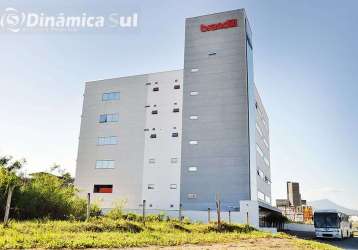 Ponto comercial com 1 sala para alugar no itoupava norte, blumenau , 652 m2 por r$ 17.000