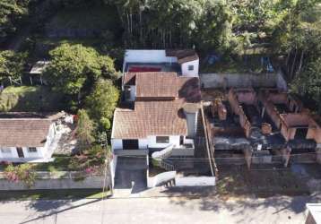 Casa com 3 quartos à venda na rua leopoldo colin, 365, escola agrícola, blumenau, 450 m2 por r$ 1.200.000