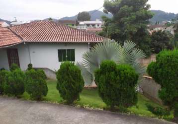 Casa com 3 quartos à venda na rua petúnia, 68, velha central, blumenau, 142 m2 por r$ 640.000