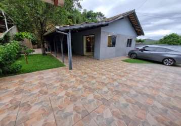 Casa com 3 quartos à venda na rua rosário, 262, ponta aguda, blumenau, 170 m2 por r$ 550.000