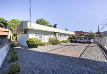 Casa com 3 quartos à venda na rua são bento, 637, vorstadt, blumenau, 219 m2 por r$ 820.000