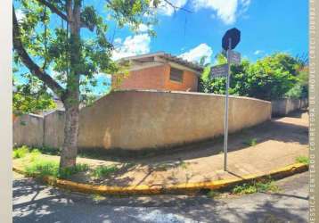 Casa para venda em são joão da boa vista, centro, 4 dormitórios, 1 suíte, 2 banheiros, 1 vaga