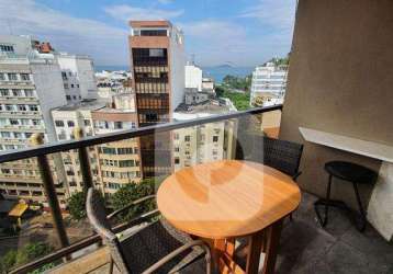 Apart hotel com varnada e vista parcial mar