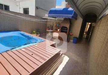 Casa triplex completa na tijuca com piscina e churrasqueira!