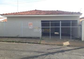 Casa com 3 quartos para alugar na rua jaú, são francisco, catanduva, 180 m2 por r$ 1.750