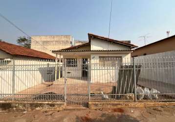 Casa com 2 quartos para alugar na rua padre josé bento, vila diniz, são josé do rio preto, 60 m2 por r$ 1.400