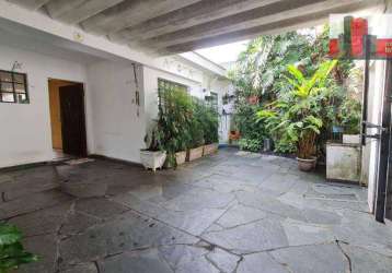 Casa com quintal, r. cel. castro de faria, 6 - vila romana, 4 dorms, 2 vgs